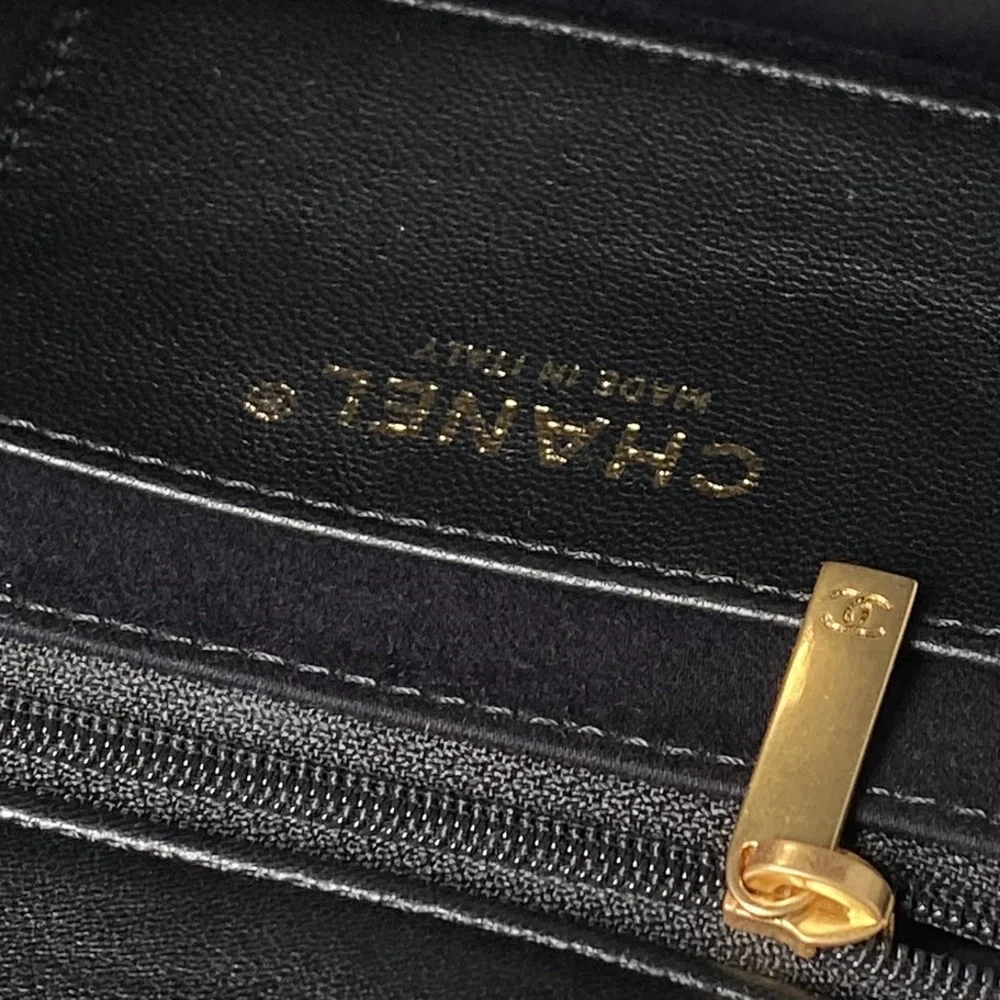 Chanel 25K Fall/Winter Limited Edition Shopping Bag